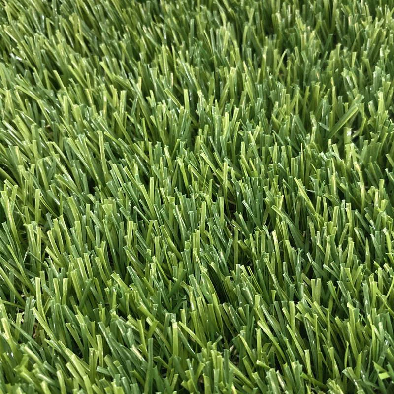 Fake Beautiful Garden Lawn2