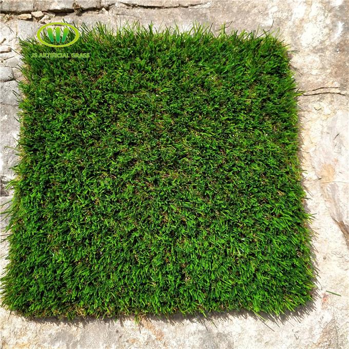 Looking Natural Commercial Fake Grass for Garden Decoration